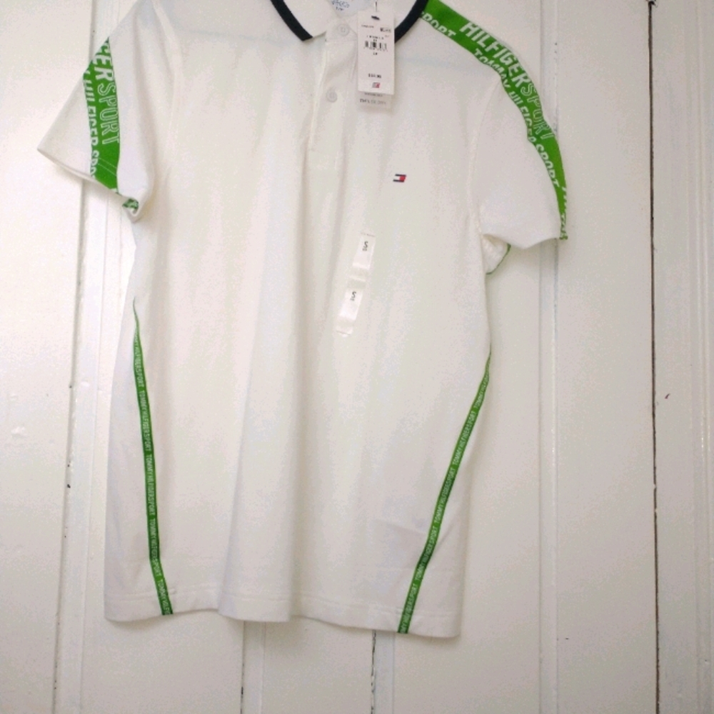 Men's t shirt